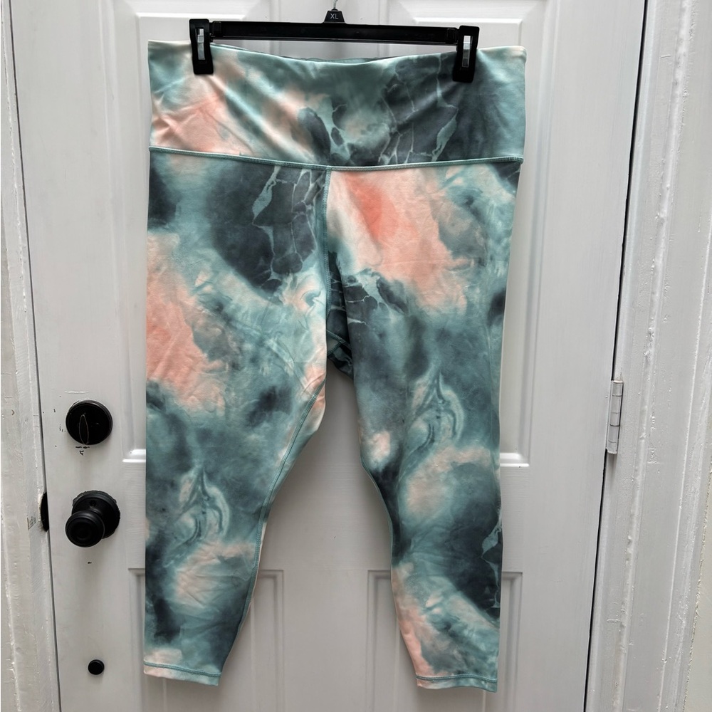 Athleta Elation 7/8 Tie-Dye Leggings
